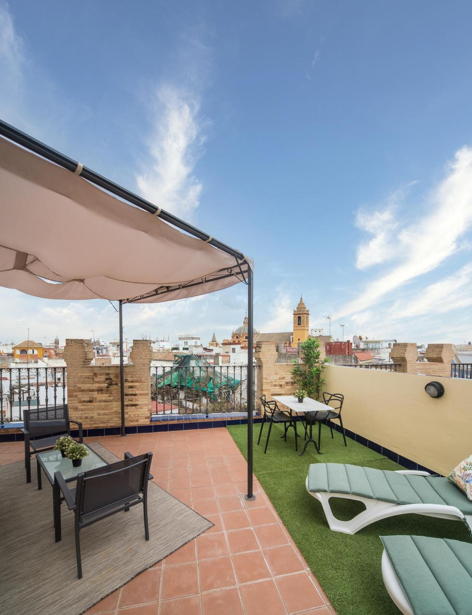 Exclusive Triplex With Private Terrace Apartment Seville Exterior photo