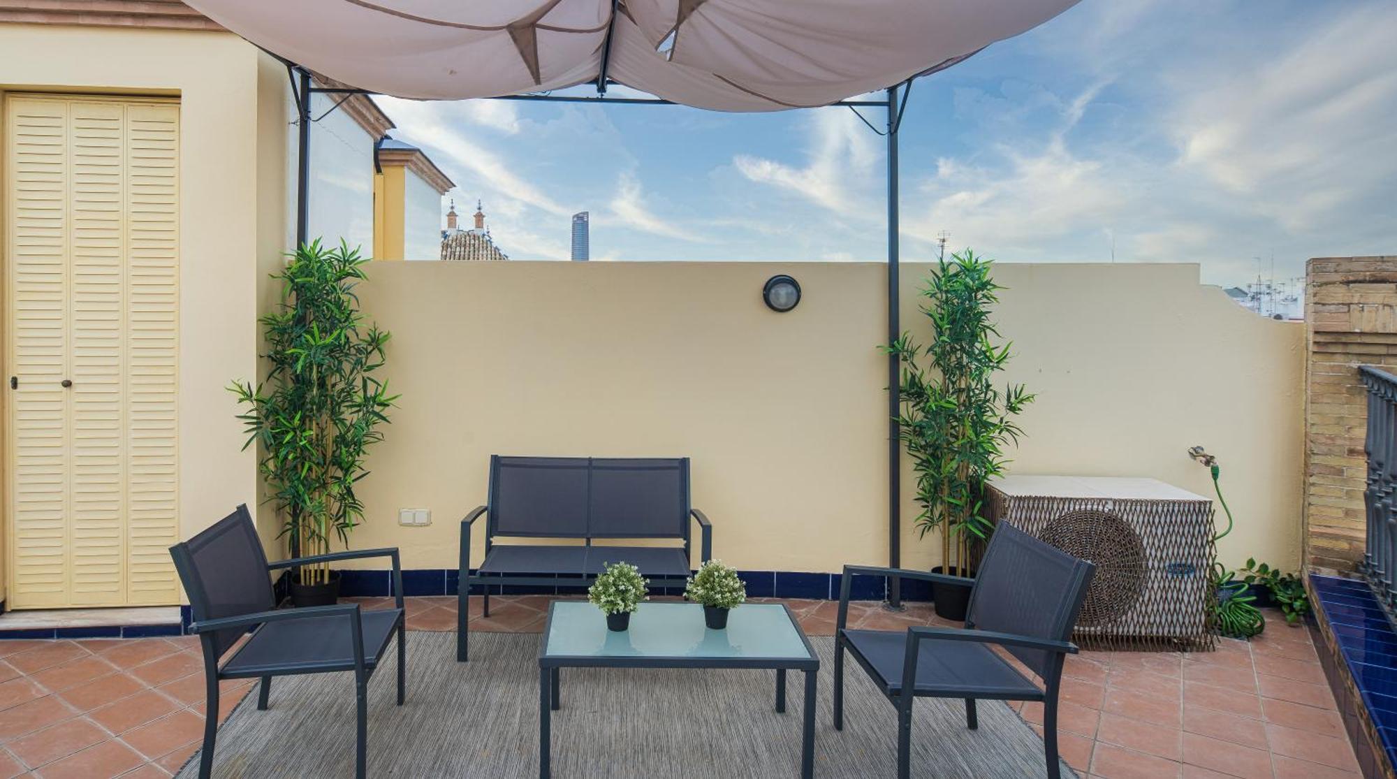 Exclusive Triplex With Private Terrace Apartment Seville Exterior photo